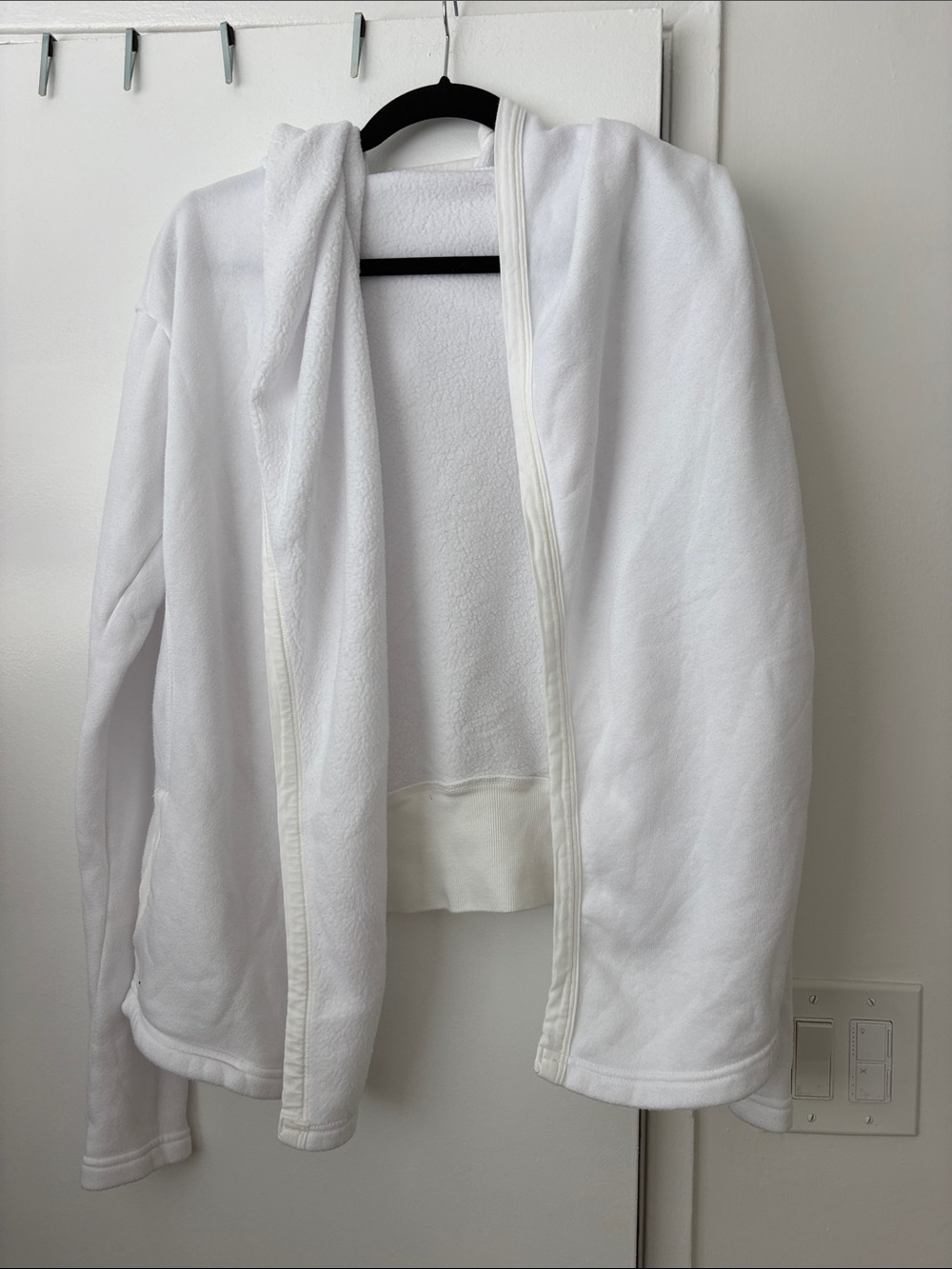 Hard Tail Forever White Hooded Fleece Jacket